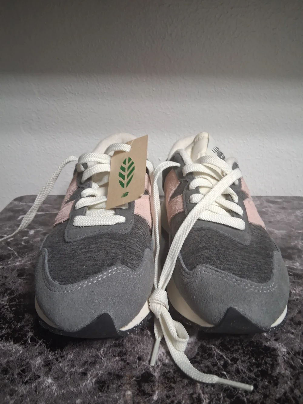 Women's New Balance Gray and Pink Platform Sneakers Size 7.5 Like New